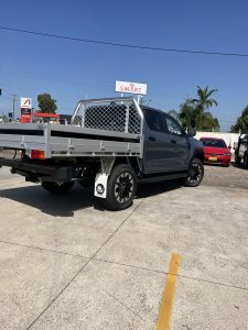 Toyota Hilux Dual Cab with Platnium Tray #19