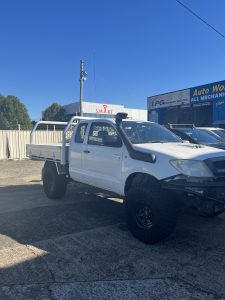 Toyota Hilux Rogue Extra Cab with Tradie Tray and ladder rack #30