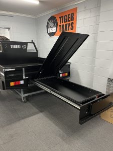 Black Series Tiger Tray inc. trundle opened #8