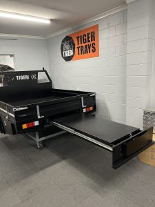 Black Series Tiger Tray inc. trundle opened #7