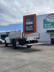 Lyco Loader with Tradie Tray 450mm Sideboards #12