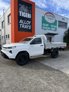 Toyota Hilux Single Cab with Tiger Heavy Duty Tough Alloy Series (and Trundle Drawer) #111