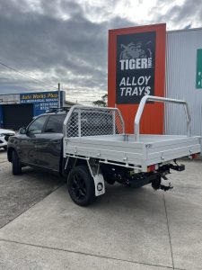 SsangYong Musso Dual cab with Tradie Tray #3